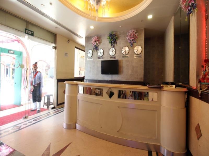 Hotel Chanson Grand Westend 2*